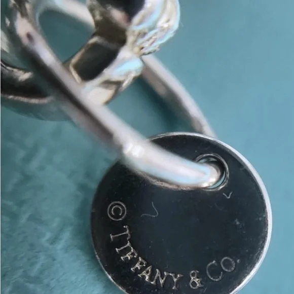 Tiffany & Co - Picture 6 of 7